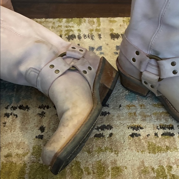 Frye Creamy pink Leather cowboy Boots sz 7 - Picture 4 of 9